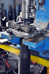 wymiana podpory wału napędowego sprinter